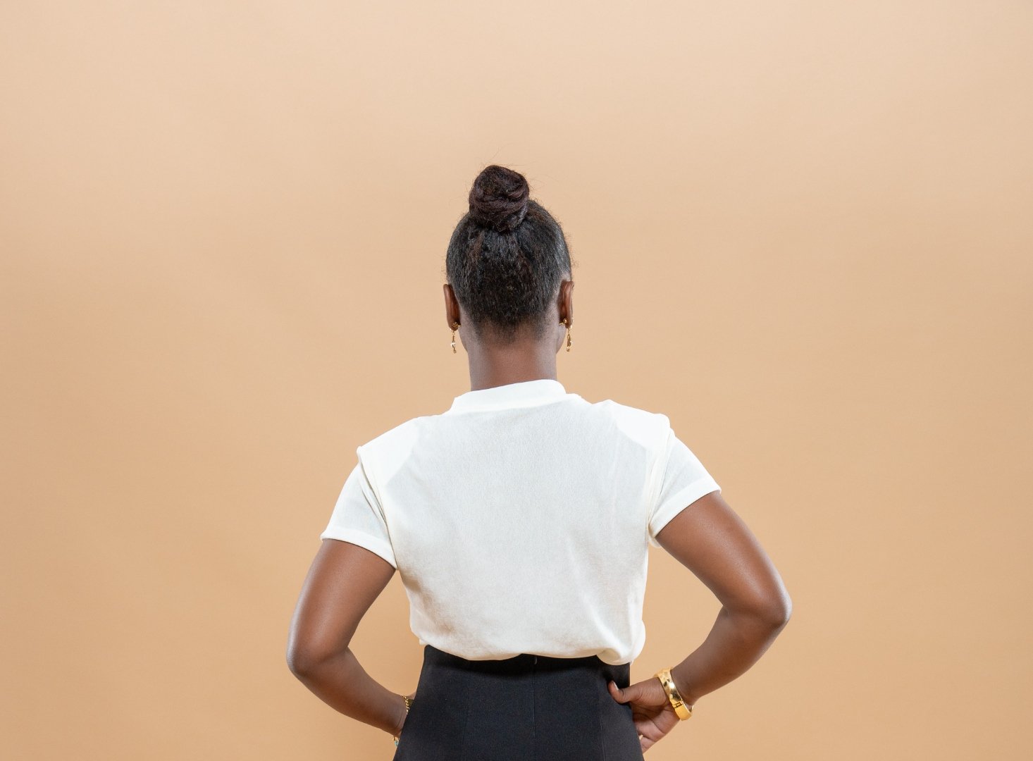 T-Shirt Femme en Velours Élastique avec Bijou