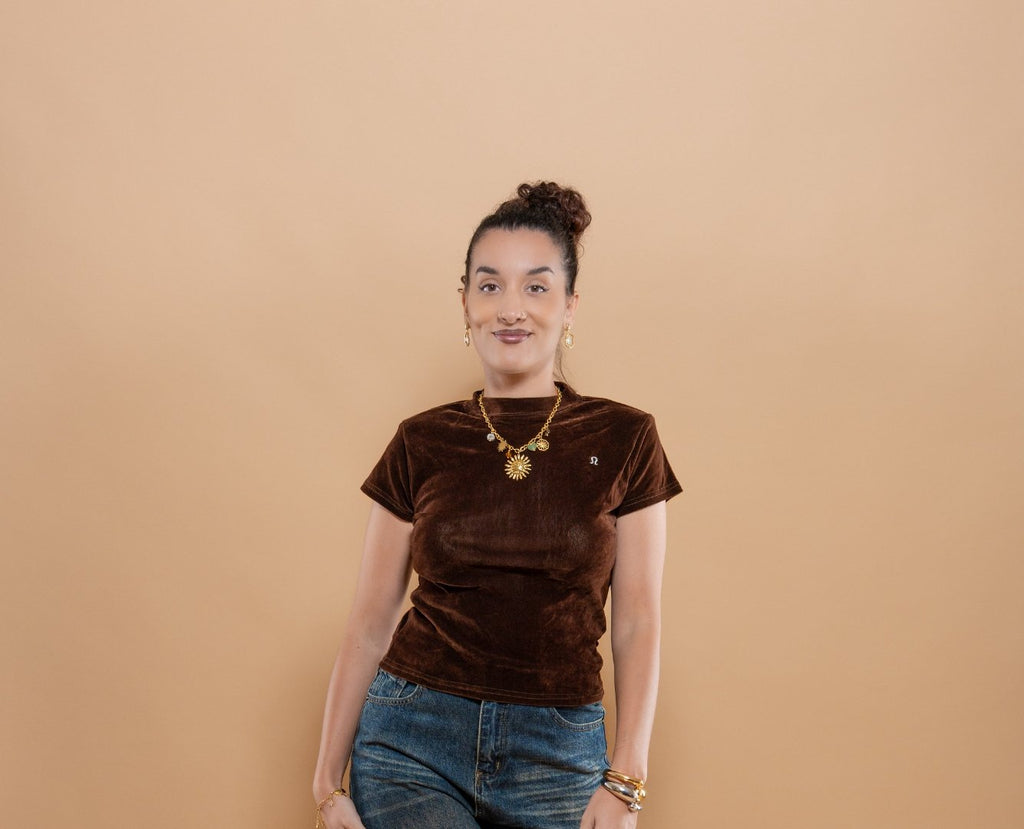 T-Shirt Femme en Velours Élastique avec Bijou
