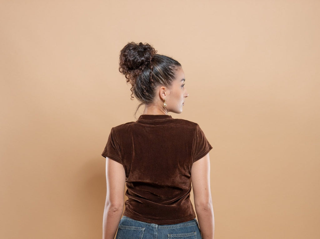 T-Shirt Femme en Velours Élastique avec Bijou