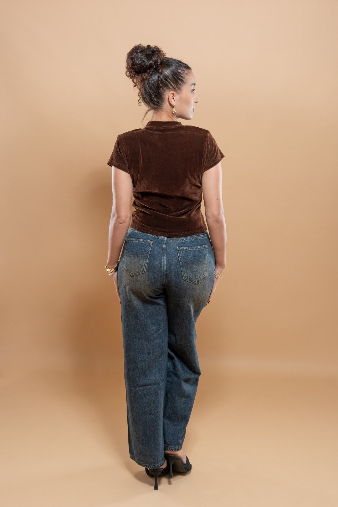 T-Shirt Femme en Velours Élastique avec Bijou